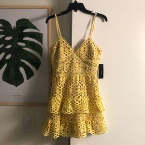 NWOT Lulus Dress